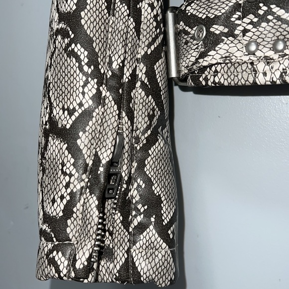 BLANKNYC faux snakeskin moto jacket - Picture 9 of 12